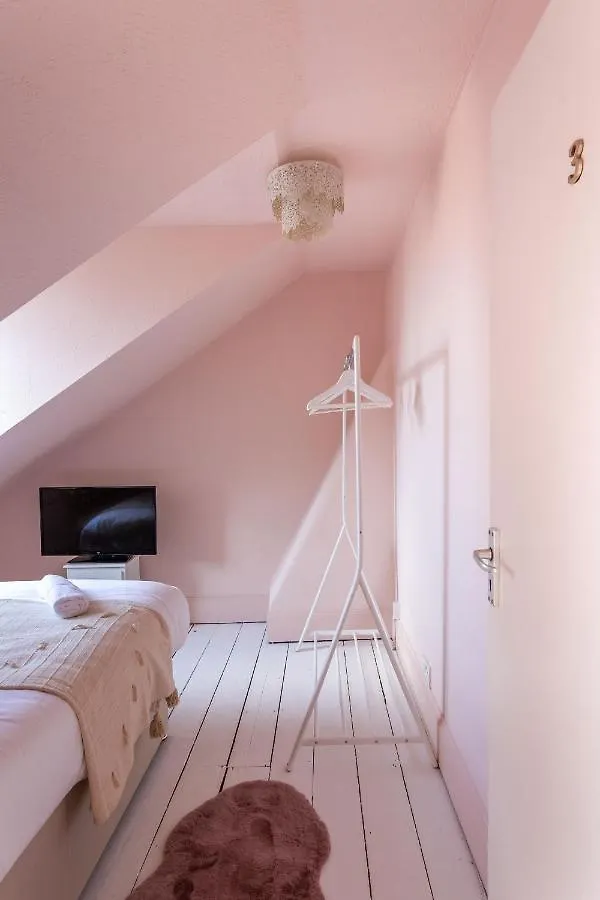 Fresh-Fields Villa Brighton